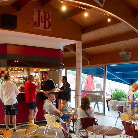 Campingplads Carisma Holidays - St Hilaire 4*