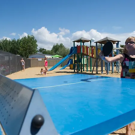 Carisma Holidays - St Hilaire Campingplads