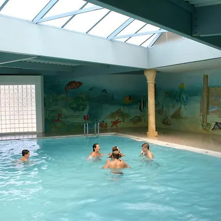 Carisma Holidays - St Hilaire 4* Сент-Илер-де-Рье